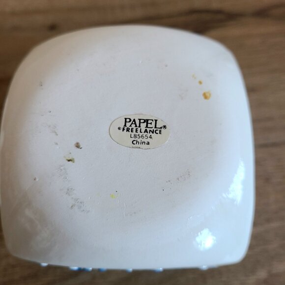 Ceramic trinket box Dreidel shape. - Picture 6 of 6